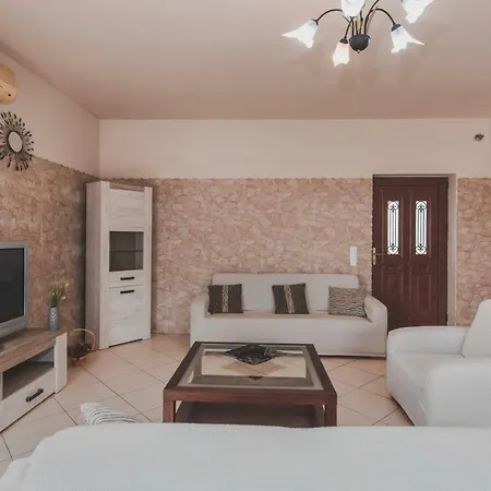 Villa Volimes * Volímai